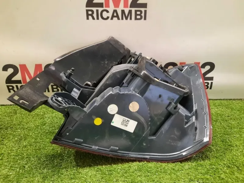 Fanale EST POST SX 7424493 Bmw Serie 1 F20 Berlina 2015