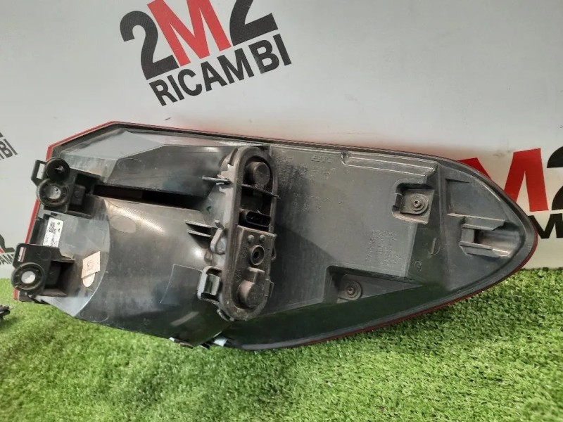 Fanale EST POST SX 63217488541 Bmw X1 F48 2015