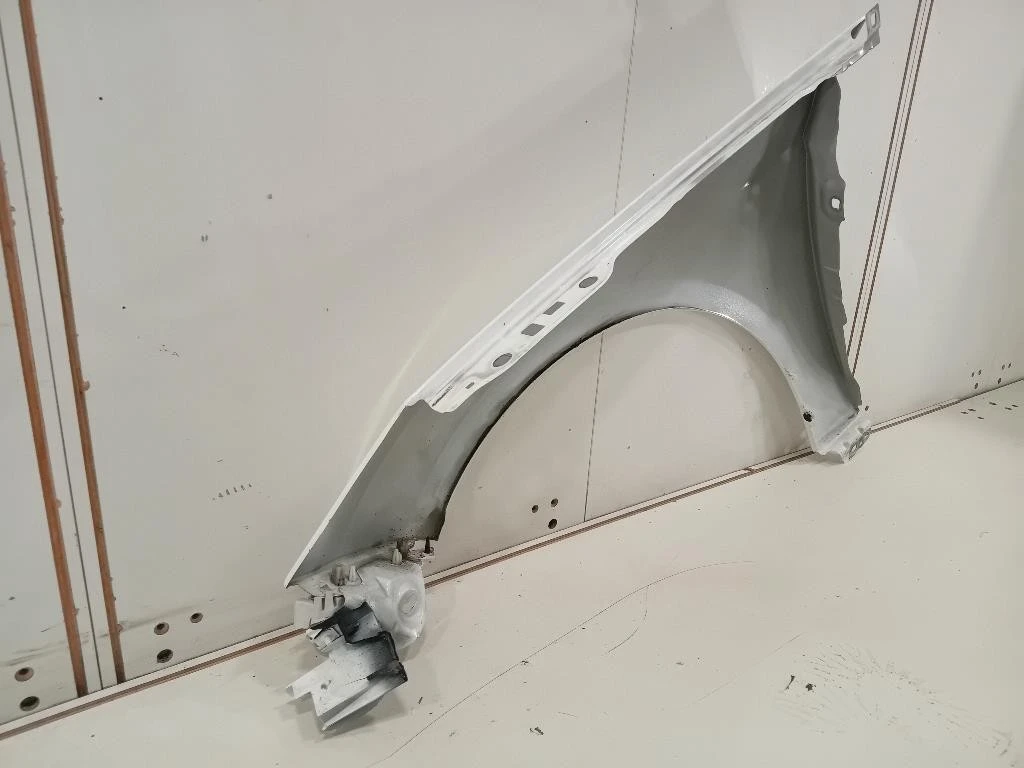 Parafango ANT DX 2171302 Ford Focus IV SW 2011