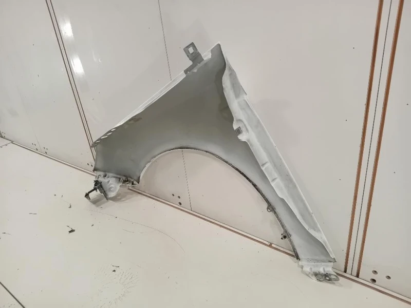 Parafango ANT DX 2171302 Ford Focus IV SW 2011