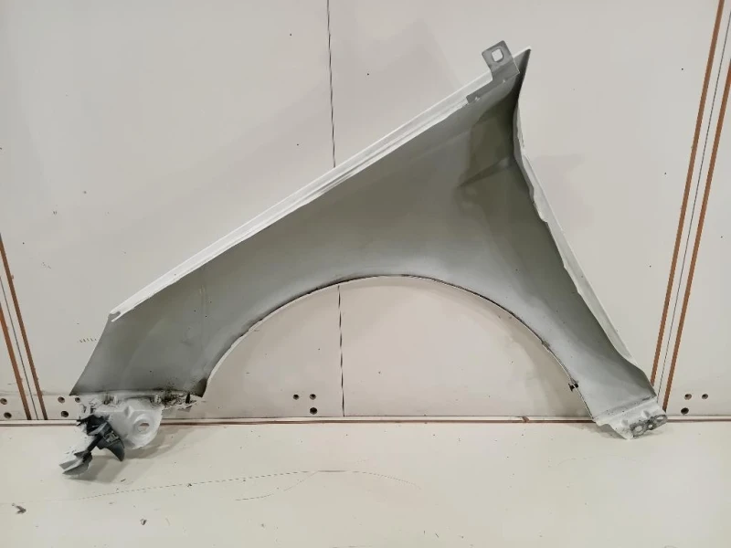 Parafango ANT DX 2171302 Ford Focus IV SW 2011