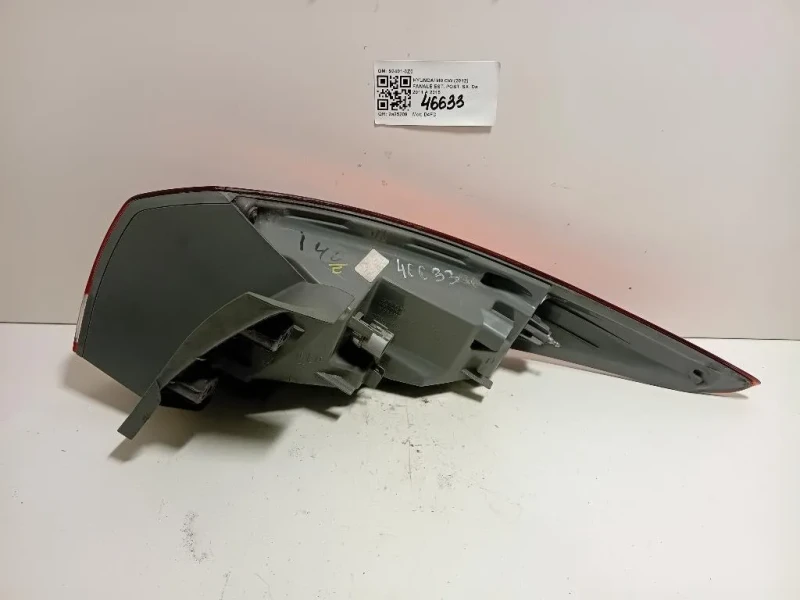 Fanale EST POST SX 92401-3Z0 Hyundai I40 CW 2012