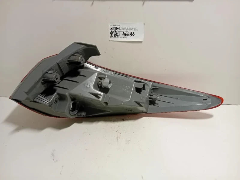 Fanale EST POST SX 92401-3Z0 Hyundai I40 CW 2012