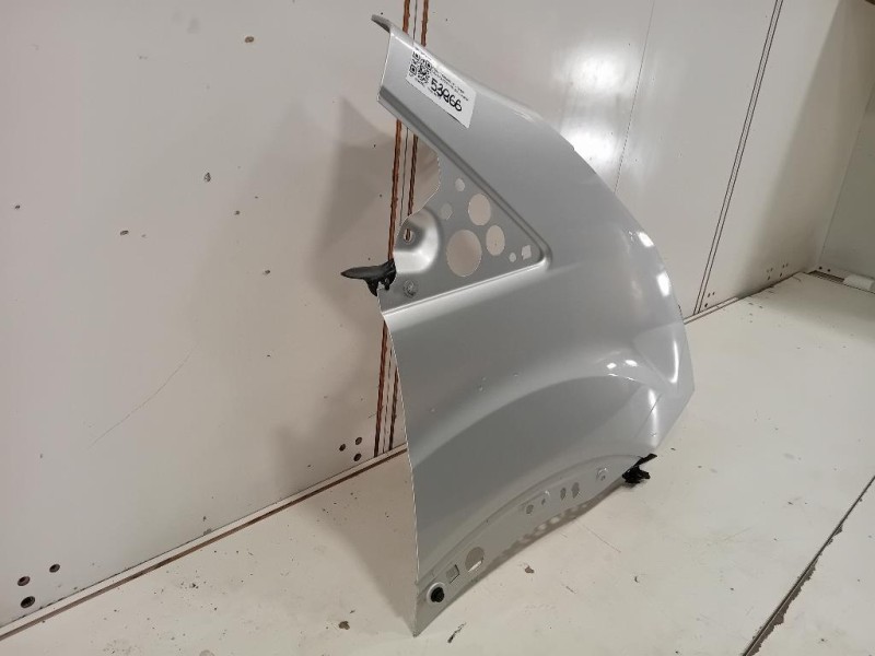 Fanale EST POST SX 19733701 Jaguar XE 2015 Fanale EST POST SX 19733701 Jaguar XE 2015