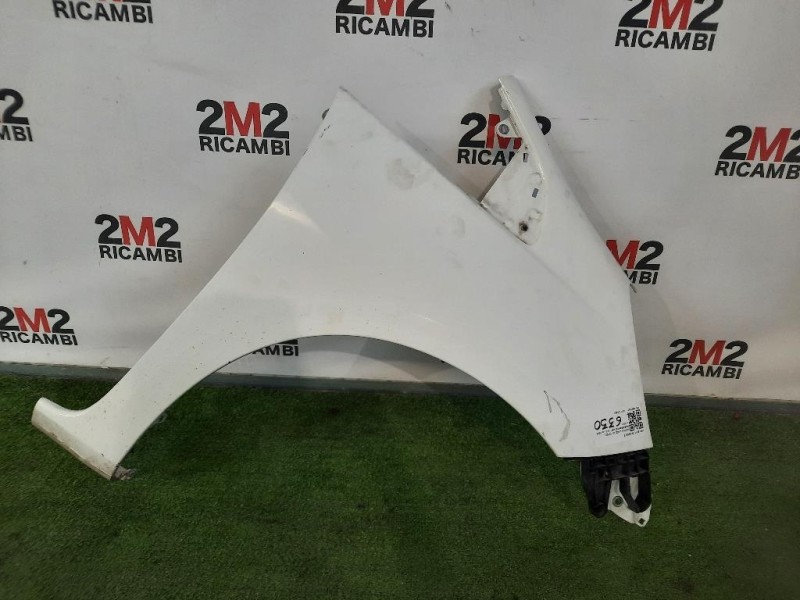 Parafango ANT DX 60211TF0G00ZZ DX Honda JAZZ II 2008