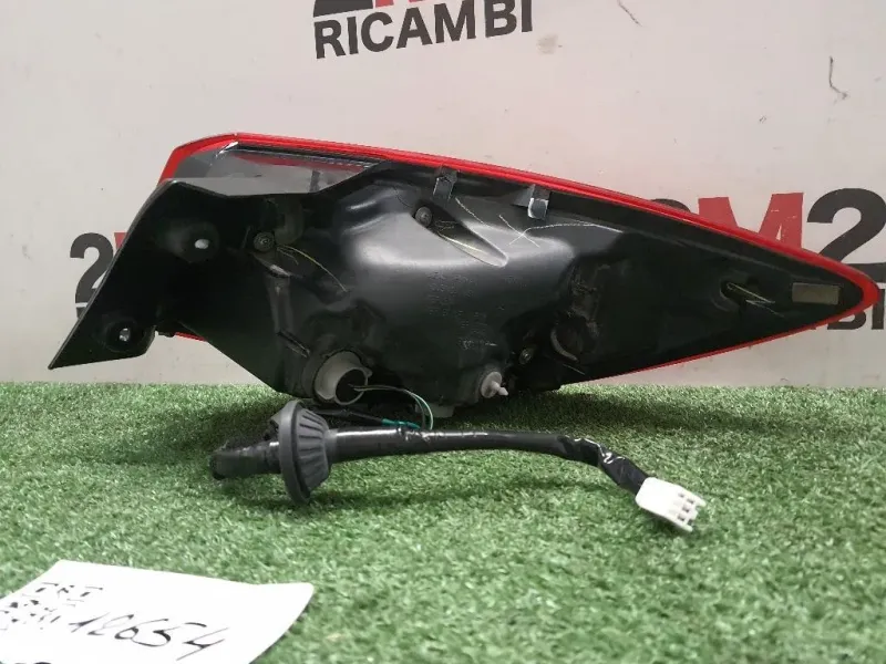 Fanale EST POST SX DB5J51160C Mazda 2 III 2014