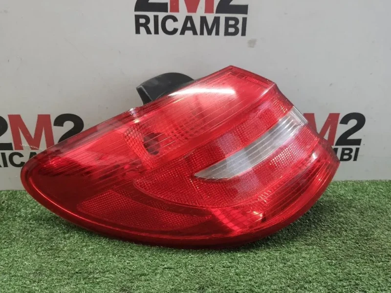 Fanale EST POST SX A2468200164 Mercedes Classe B W246 2012