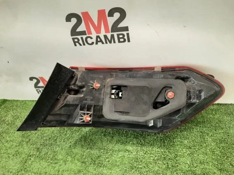 Fanale EST POST SX A2129060703 Mercedes Classe E W212 2013