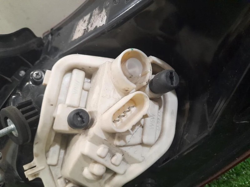 Fanale EST POST SX 13314052 Opel Astra J SW 2010