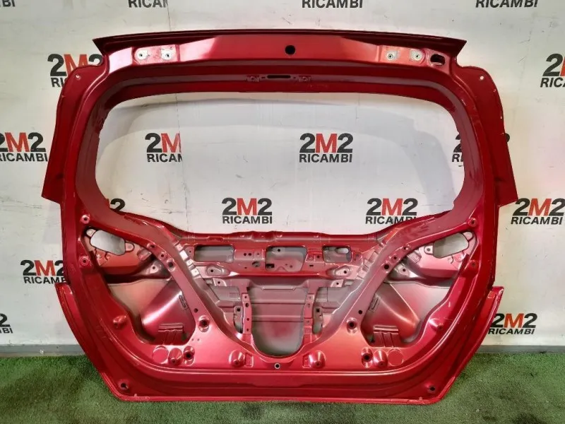 Portello POST 68100TZAE01ZZ Honda JAZZ IV 2020