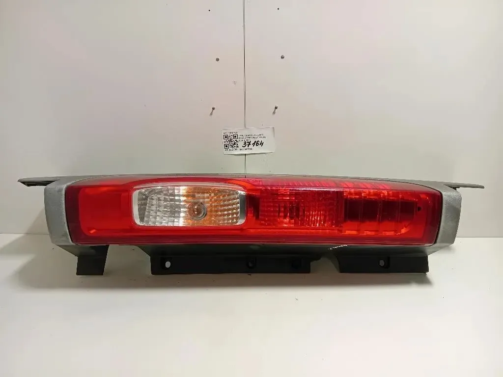 Fanale EST POST SX 93857722 Opel Vivaro A 2007