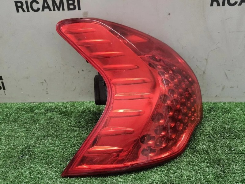 Fanale EST POST SX 9683460880 Peugeot 3008 I 2009