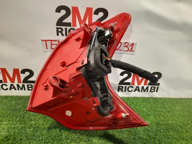 Fanale EST POST SX 9683460880 Peugeot 3008 I 2009