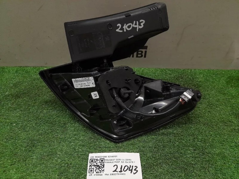 Fanale EST POST SX 9836231280 82140101 Peugeot 3008 II 2016