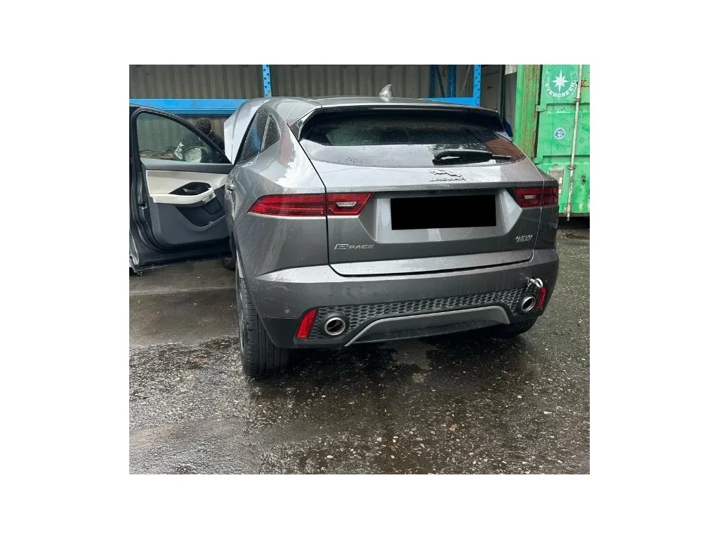 Portello POST J9C2663 Jaguar E-pace 2017