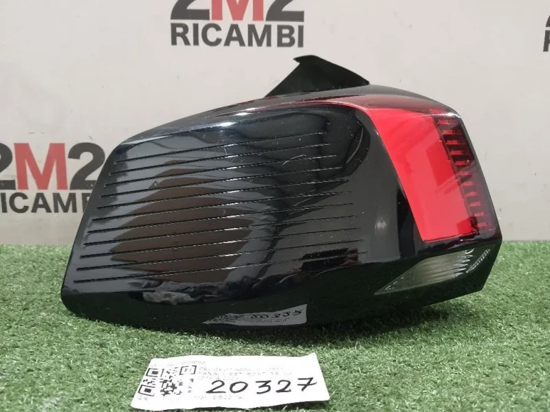 Fanale EST POST SX 9811028080 Peugeot 5008 II 2017