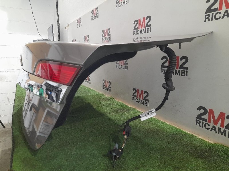 Portello POST Jaguar XF I 2008