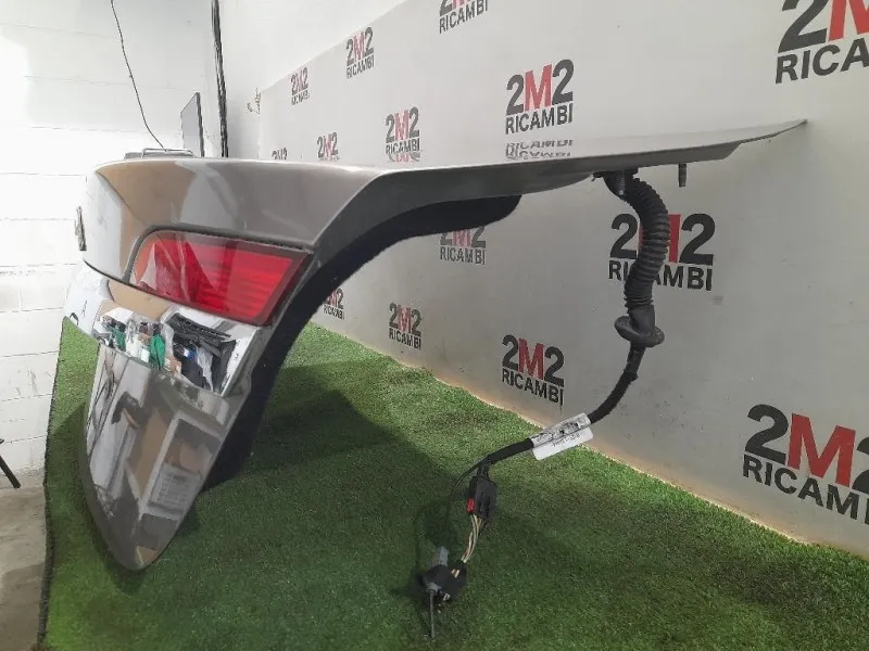 Portello POST Jaguar XF I 2008