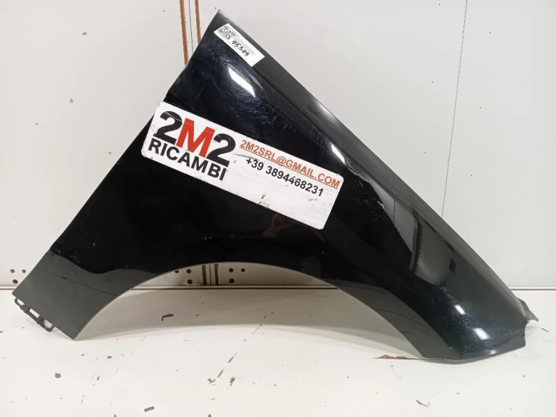 Parafango ANT DX A1668801206 Mercedes Classe GLE W166 2015