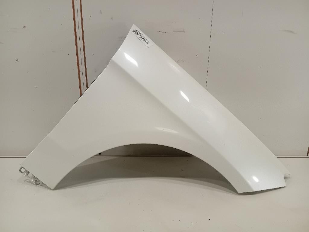Fanale EST POST SX 815600DB60 Toyota Yaris IV 2017