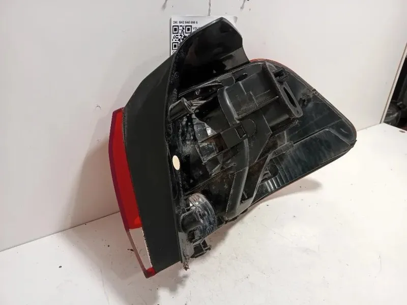 Fanale EST POST SX 5K0945095E Volkswagen GOLF VI 2009