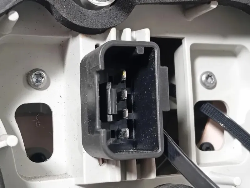 Fanale EST POST SX 1K5945095M Volkswagen Jetta IV 2010