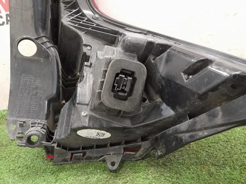 Fanale EST POST SX 31420427 Volvo XC60 II 2017