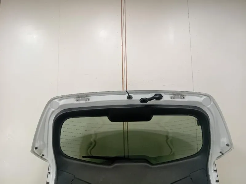 Portello POST 737003W010 Kia Sportage III 2010