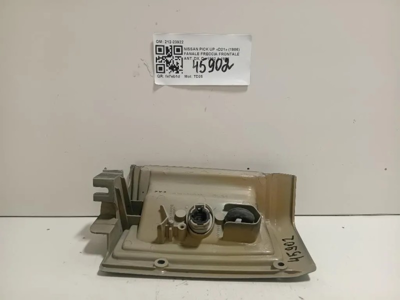 Fanale Freccia Frontale ANT DX 212-23922 Nissan PICK UP D21 1986
