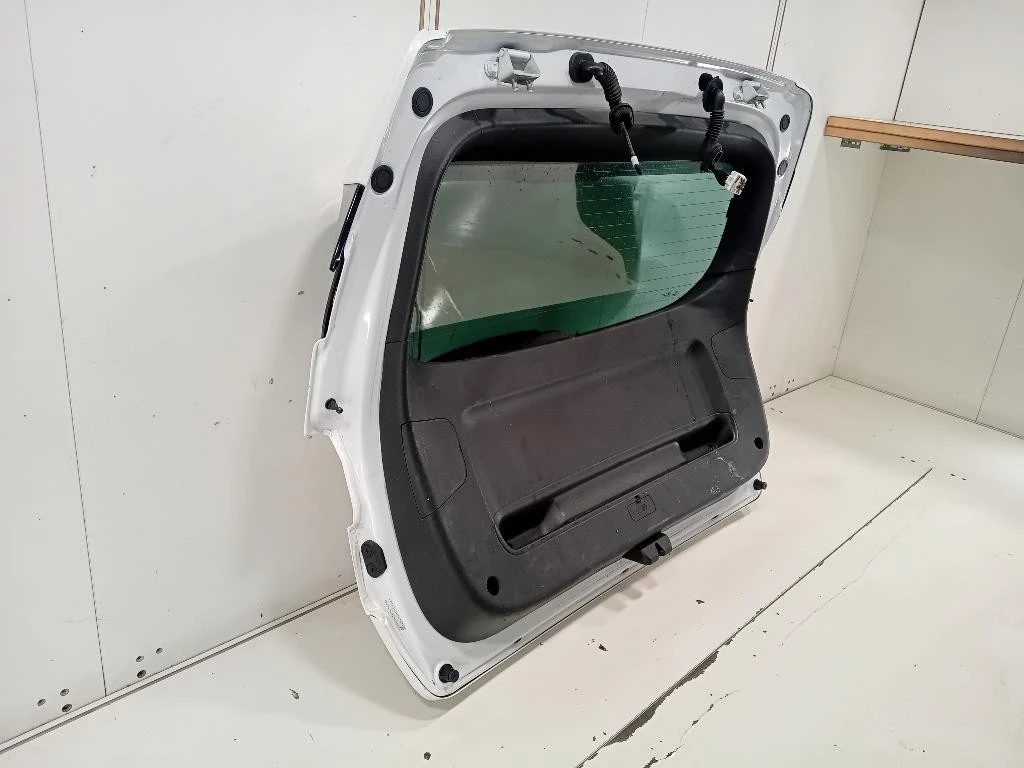 Portello POST 73700F1000 Kia Sportage IV 2018