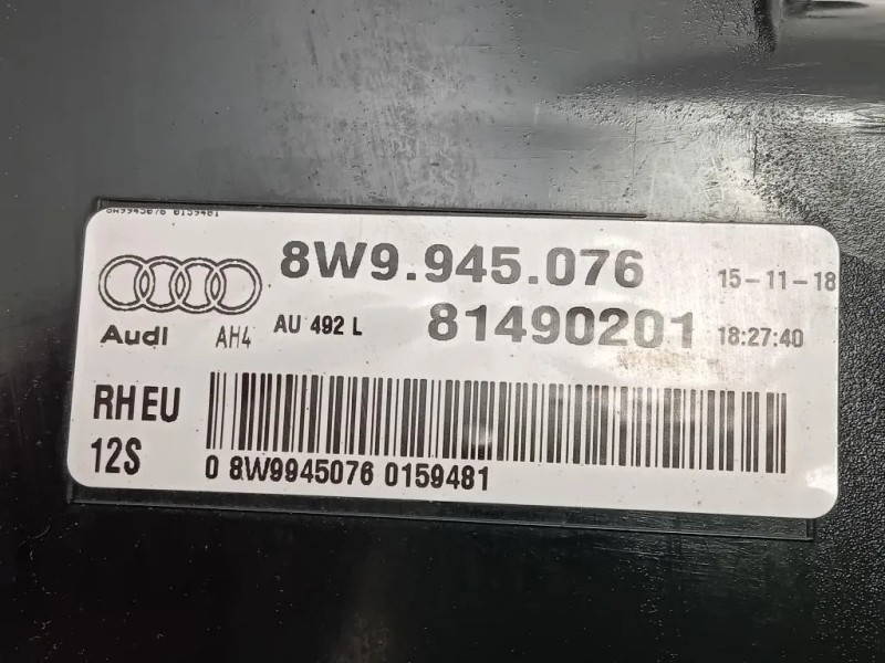 Fanale INF POST DX 8W9945076 Audi A4 8W5 Avant 2015