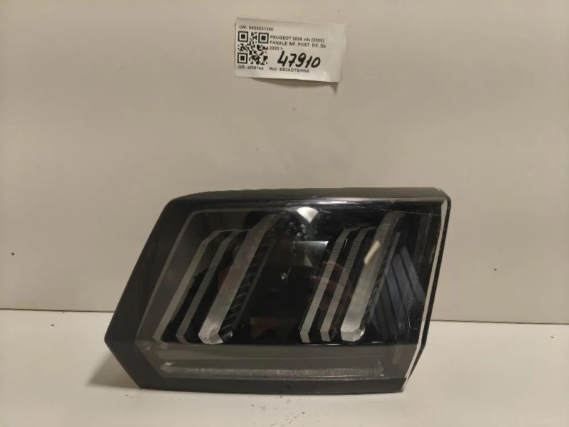 Fanale INF POST DX 9836231380 Peugeot 3008 II 2020