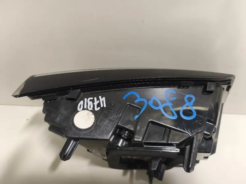 Fanale INF POST DX 9836231380 Peugeot 3008 II 2020