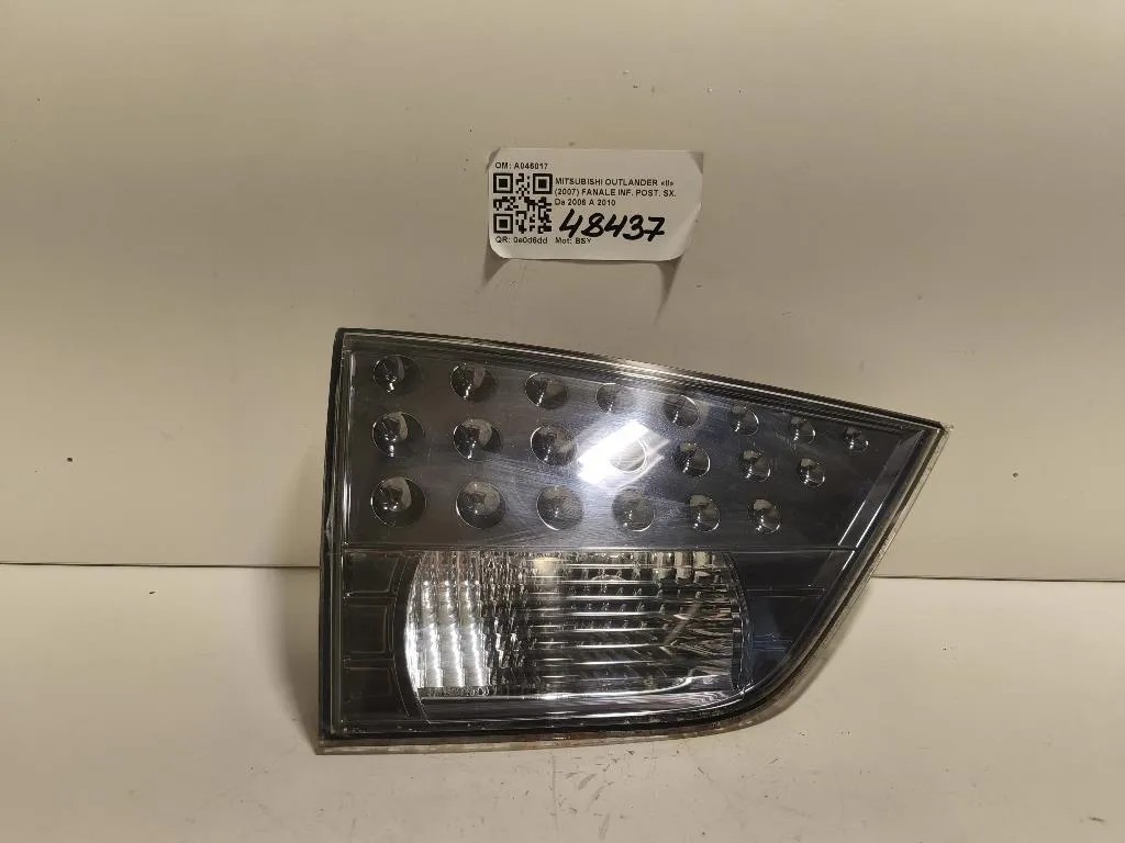 Fanale INF POST SX FANALE INTERNO Mitsubishi Outlander II 2007