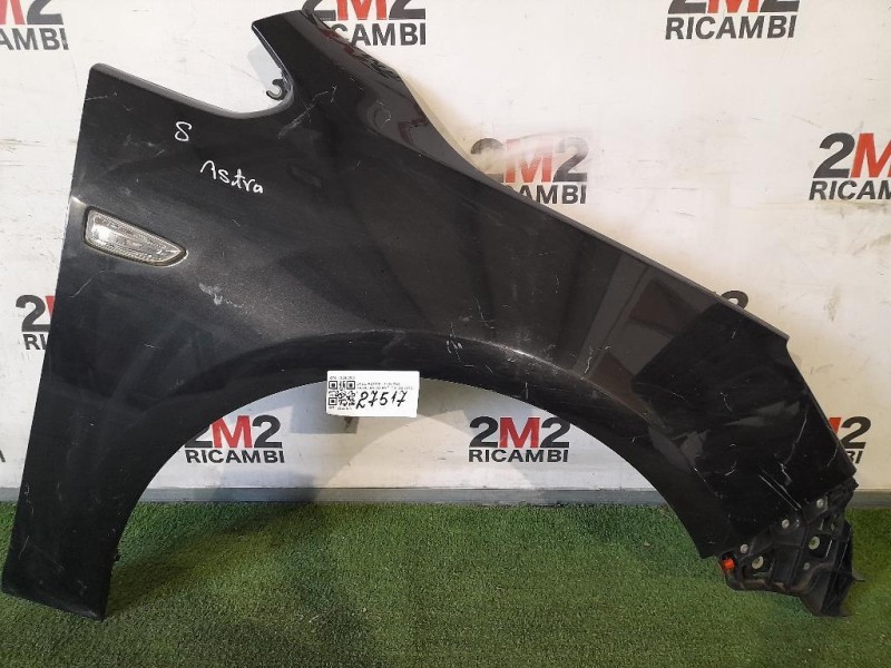 Fanale INF POST SX MR508783 1146344 Mitsubishi Pajero III 2000