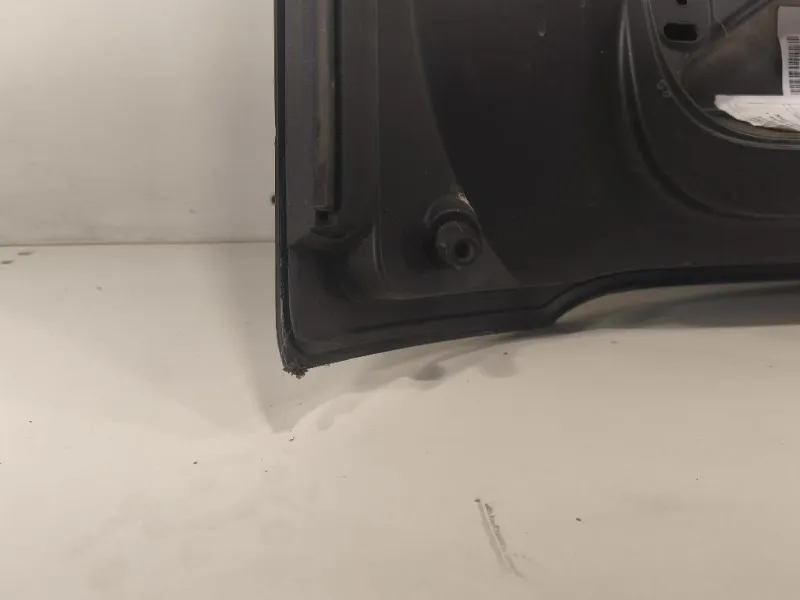 Portello POST LR080287 Land Rover Discovery V 2016