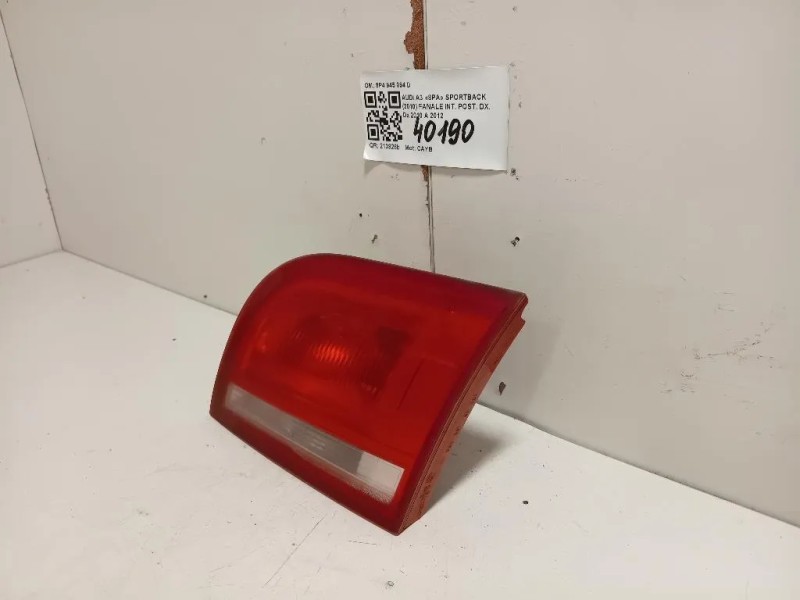 Fanale INT POST DX 8P4 945 094 D Audi A3 8PA Sportback 2010