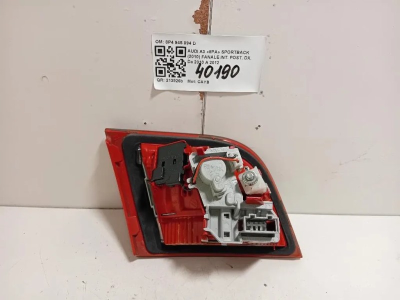 Fanale INT POST DX 8P4 945 094 D Audi A3 8PA Sportback 2010