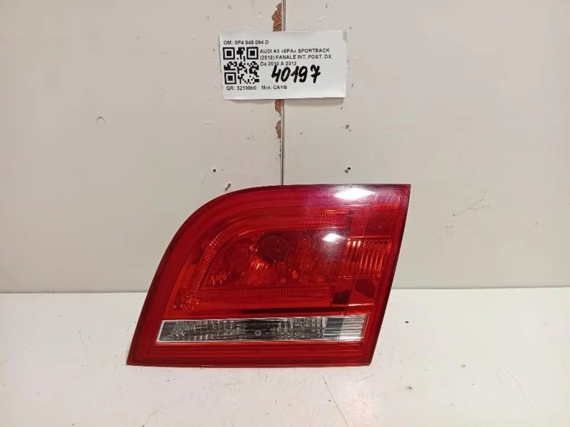 Fanale INT POST DX 8P4 945 094 D Audi A3 8PA Sportback 2010