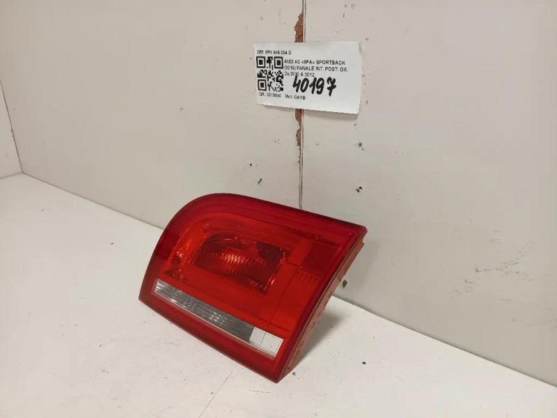Fanale INT POST DX 8P4 945 094 D Audi A3 8PA Sportback 2010