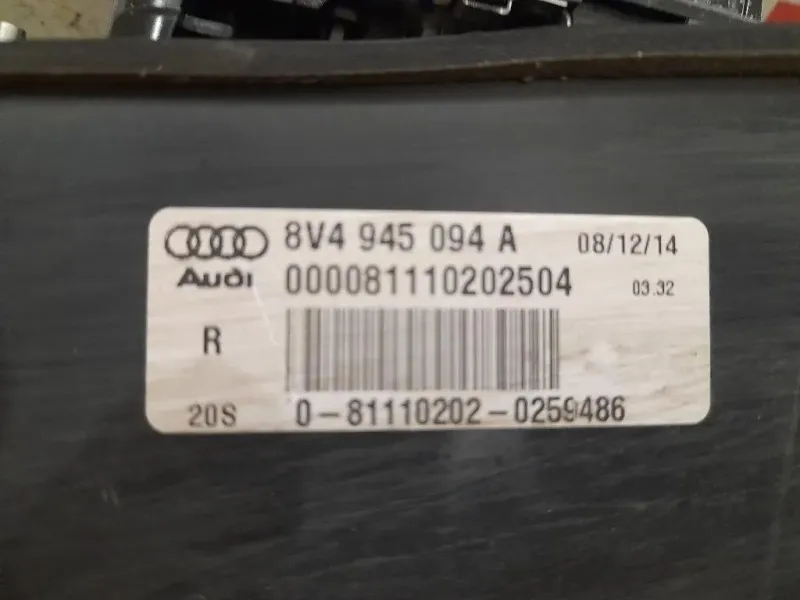 Fanale INT POST DX 8V4945094A Audi A3 8VA Sportback 2012