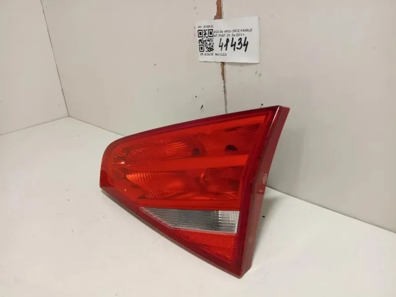 Fanale INT POST DX 8K5945094K Audi A4 8K2 2012