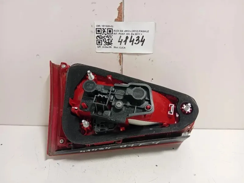 Fanale INT POST DX 8K5945094K Audi A4 8K2 2012