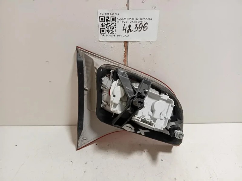 Fanale INT POST DX 8E9 945 094 Audi A4 8K2 2012