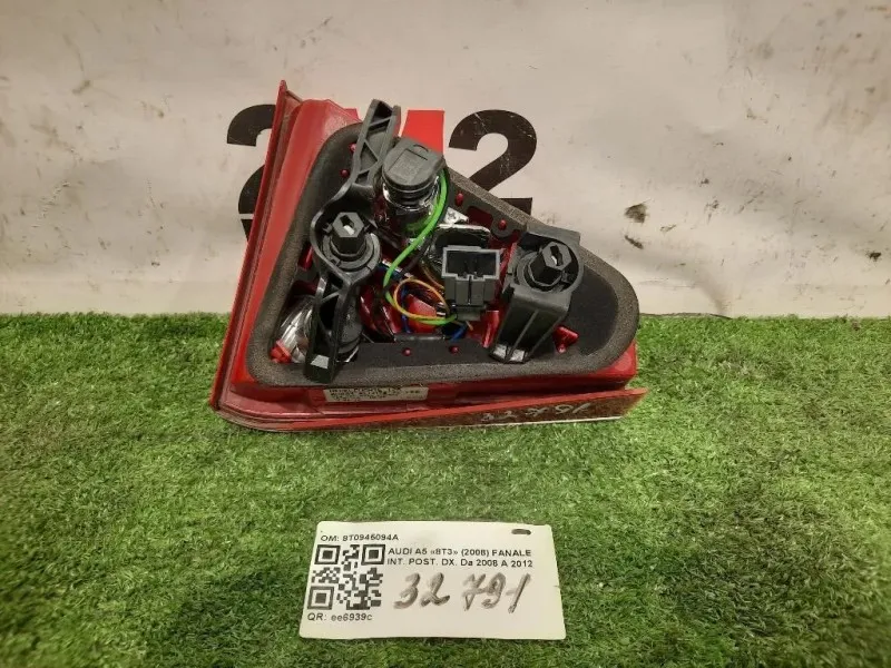 Fanale INT POST DX 8T0945094A Audi A5 8T3 2008