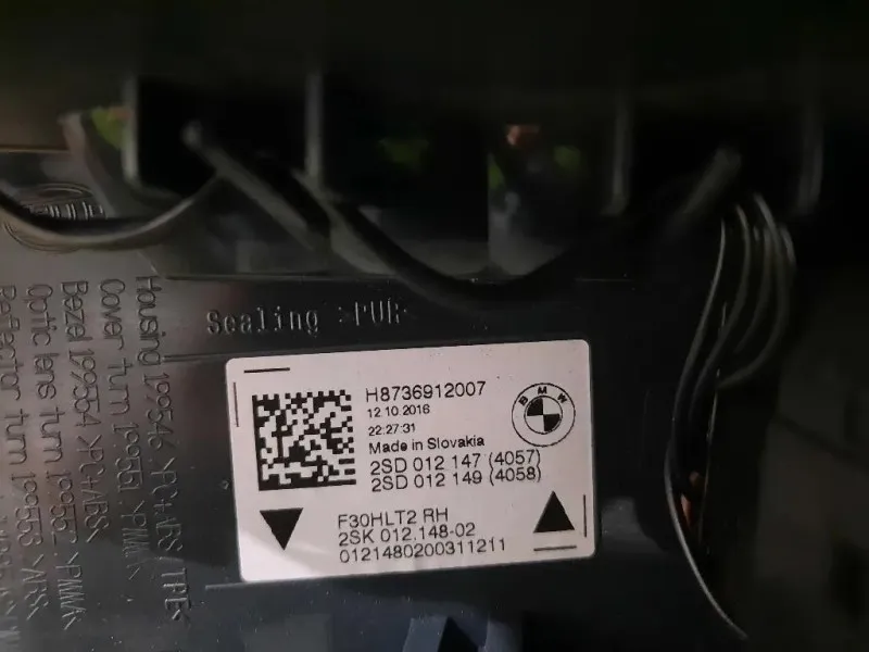 Fanale INT POST DX H8736912007 Bmw Serie 3 F30 Berlina 2015