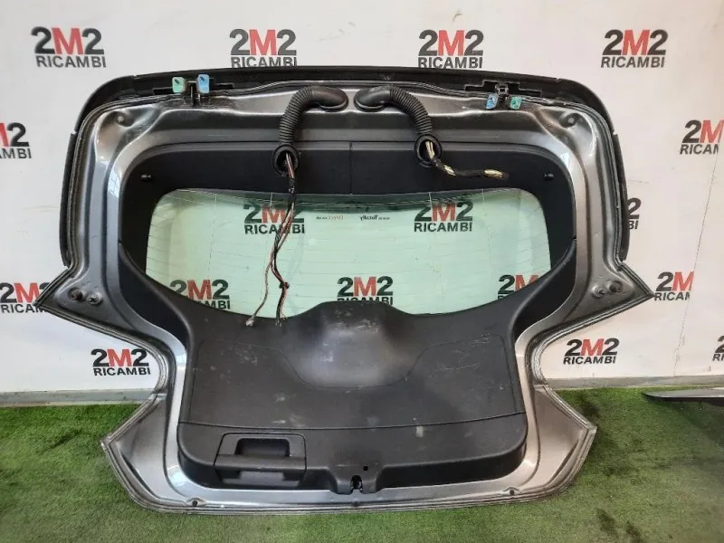 Portello POST A1767402200 Mercedes Classe A W176 2013