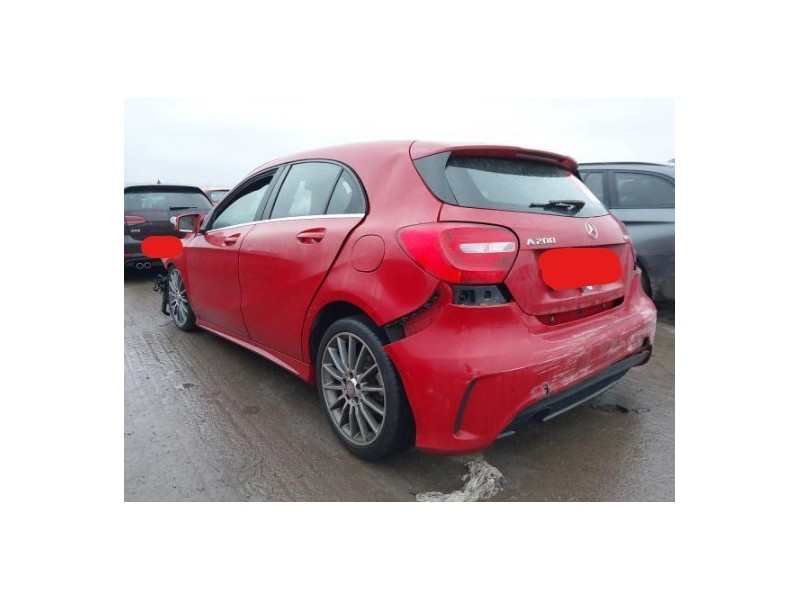 Portello POST A1767402200 Mercedes Classe A W176 2015