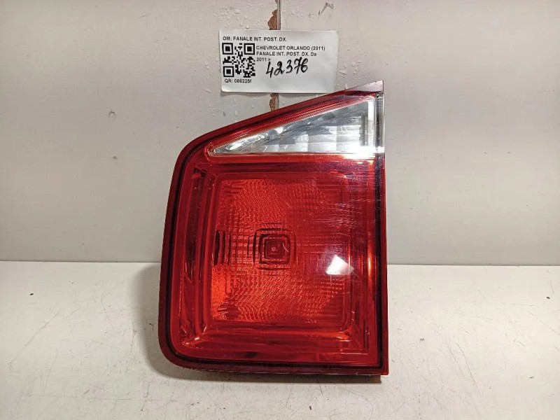 Fanale INT POST DX FANALE INT POST DX Chevrolet Orlando 2011