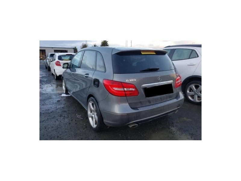 Portello POST A2467400105 Mercedes Classe B W246 2012